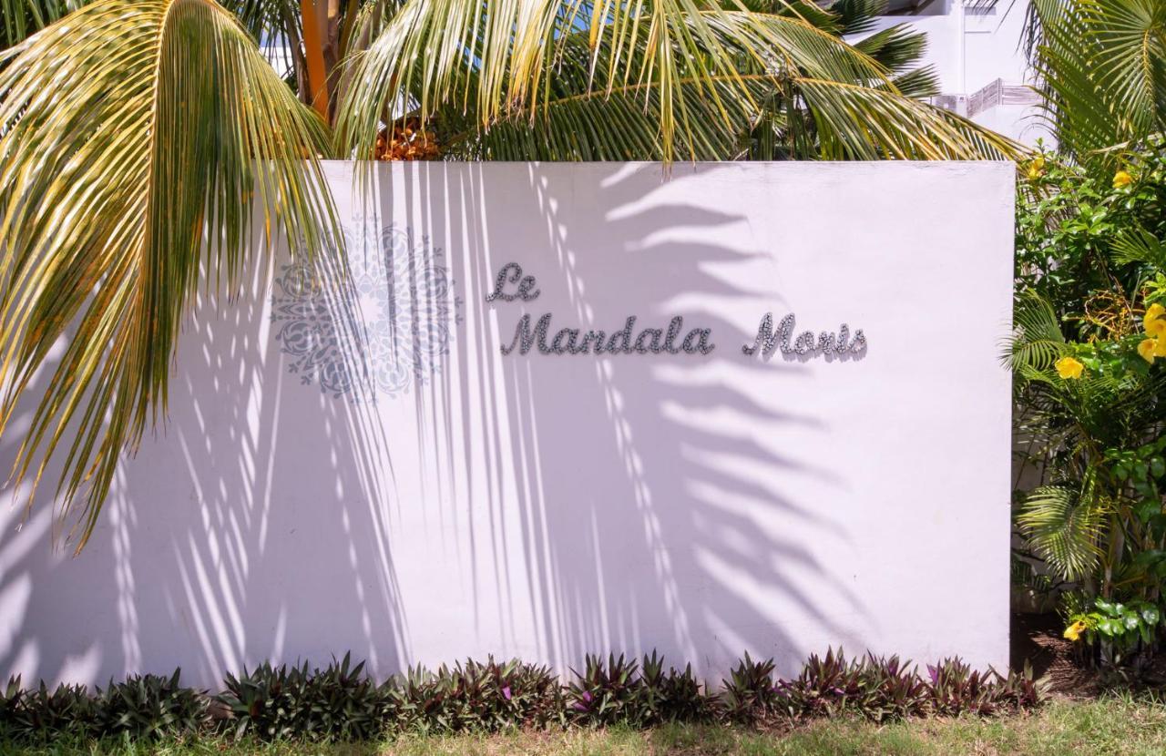 Le Mandala Moris Hotel Pointe aux Canonniers Exterior photo